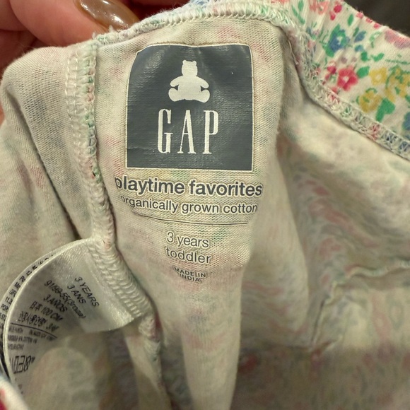 Gap 3T Pant Bundle - Picture 7 of 10